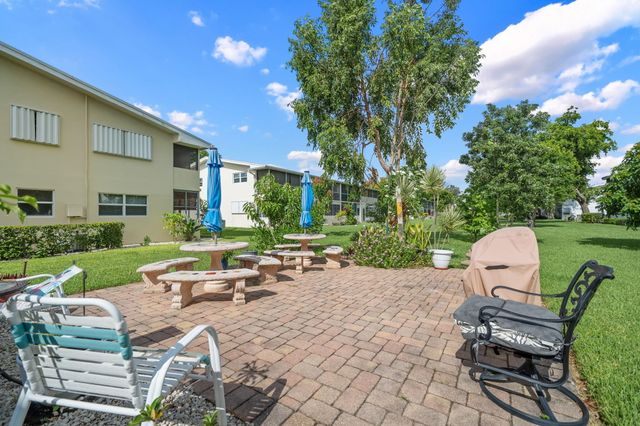 135 ANDOVER F, West Palm Beach, FL 33417