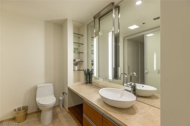 3722 Las Vegas Boulevard 1903, Las Vegas, NV 89158