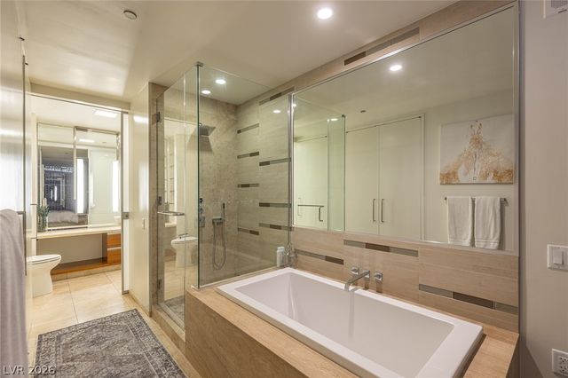 3722 Las Vegas Boulevard 1903, Las Vegas, NV 89158