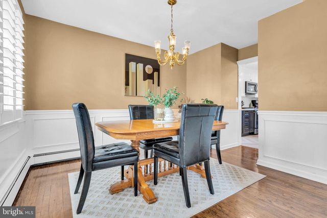 728 NEPTUNE AVE, Beachwood, NJ 08722