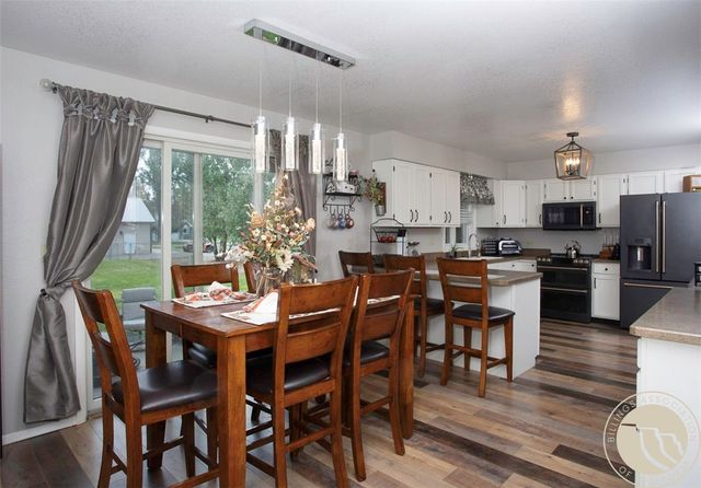 2809 Meadow Drive, Laurel, MT 59044