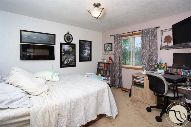 2809 Meadow Drive, Laurel, MT 59044