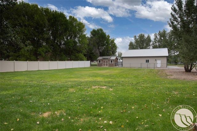 2809 Meadow Drive, Laurel, MT 59044
