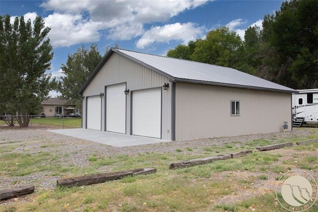 2809 Meadow Drive, Laurel, MT 59044