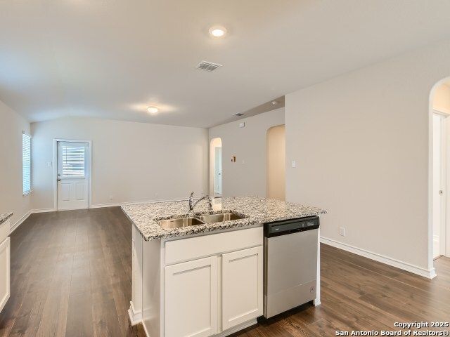 1725 Rocky Rise, San Antonio, TX 78245