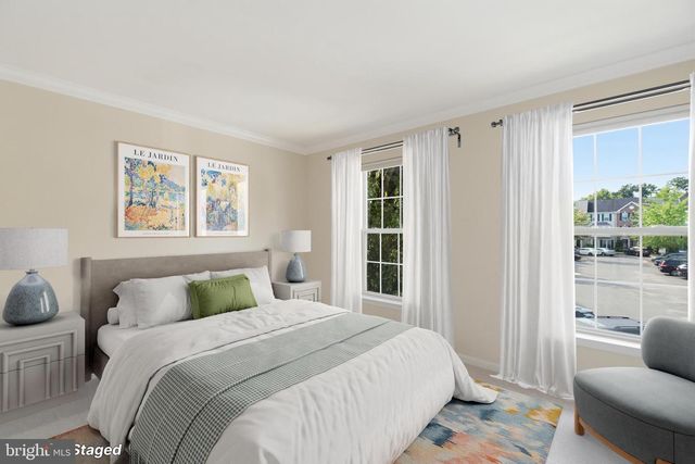 8354 HUNTER MURPHY CIR, Alexandria, VA 22309