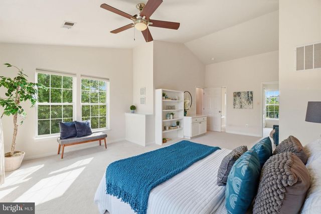8354 HUNTER MURPHY CIR, Alexandria, VA 22309