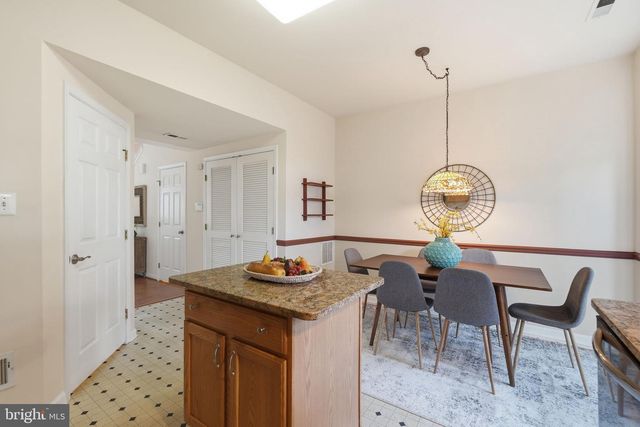 8354 HUNTER MURPHY CIR, Alexandria, VA 22309