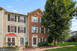 8354 HUNTER MURPHY CIR, Alexandria, VA 22309