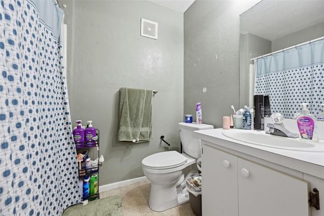 4000 SW 23RD STREET 1-105, Gainesville, FL 32608