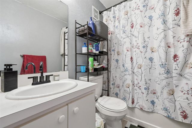 4000 SW 23RD STREET 1-105, Gainesville, FL 32608