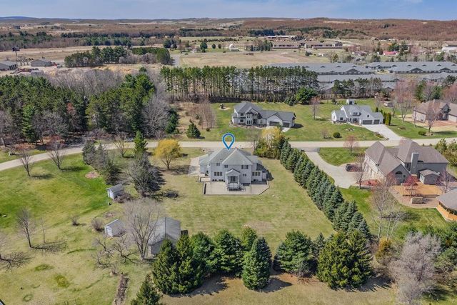 S4185 Whispering Pines Drive, Baraboo, WI 53913