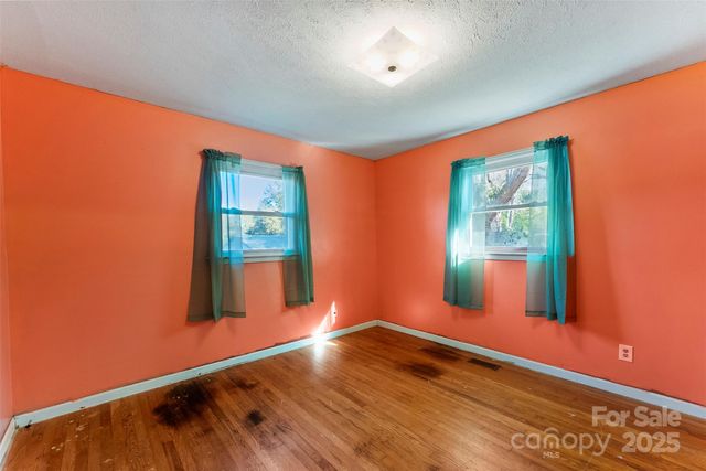 5111 Westgate Drive, Shelby, NC 28152