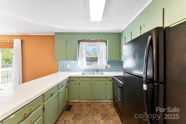 5111 Westgate Drive, Shelby, NC 28152