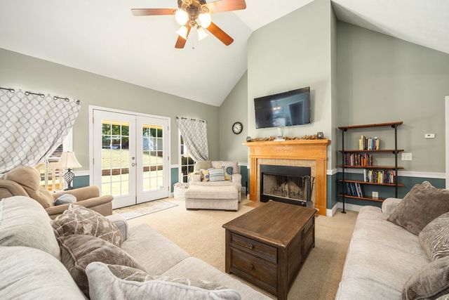 560 Saddlebrook Trail, Ellerslie, GA 31807