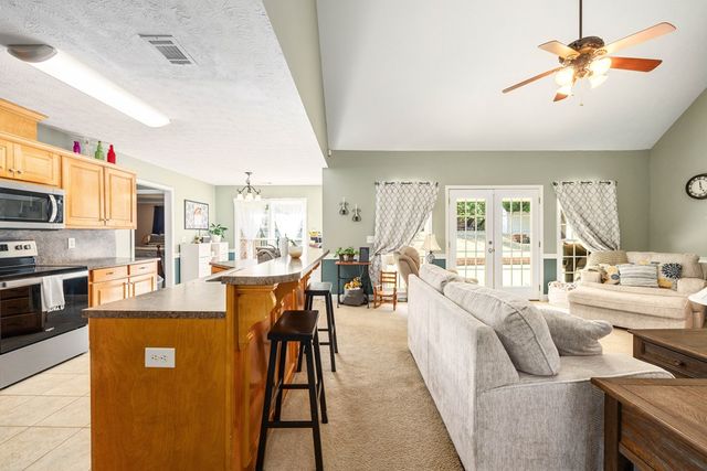 560 Saddlebrook Trail, Ellerslie, GA 31807
