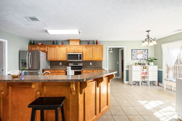 560 Saddlebrook Trail, Ellerslie, GA 31807