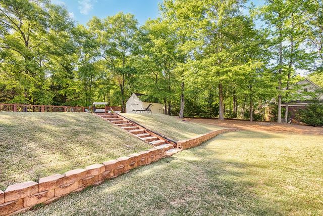 560 Saddlebrook Trail, Ellerslie, GA 31807
