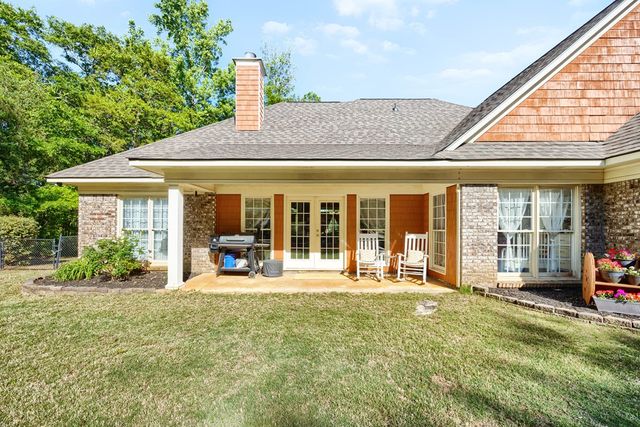 560 Saddlebrook Trail, Ellerslie, GA 31807