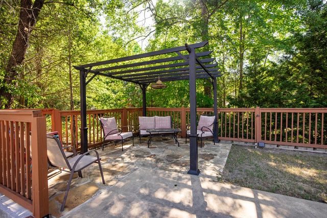 560 Saddlebrook Trail, Ellerslie, GA 31807