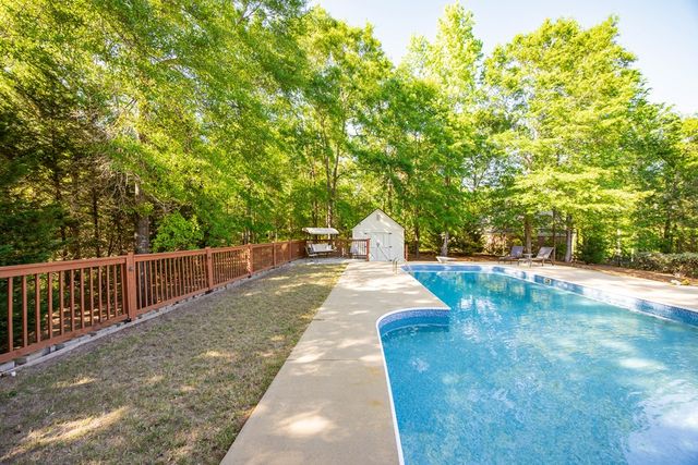 560 Saddlebrook Trail, Ellerslie, GA 31807