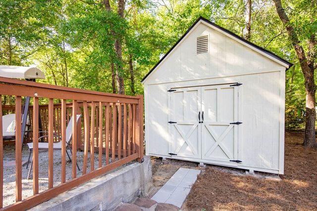560 Saddlebrook Trail, Ellerslie, GA 31807