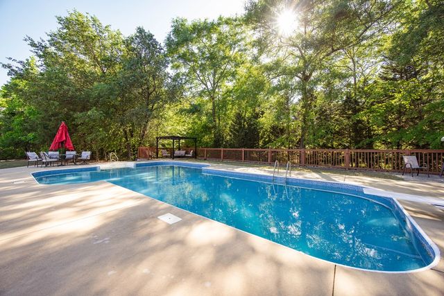 560 Saddlebrook Trail, Ellerslie, GA 31807