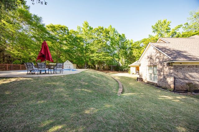 560 Saddlebrook Trail, Ellerslie, GA 31807