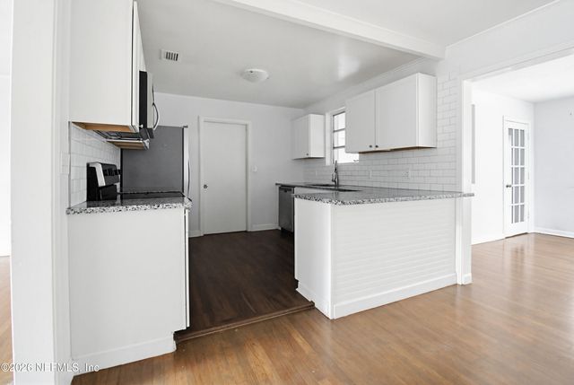 4512 ANVERS Boulevard, Jacksonville, FL 32210