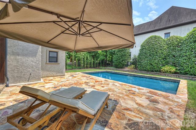 6223 Calley Glenn Lane, Charlotte, NC 28226