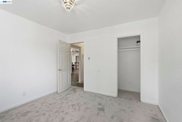 24025 2Nd St, Hayward, CA 94541