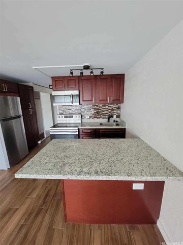 85-175 Farrington Highway C246, Waianae, HI 96792