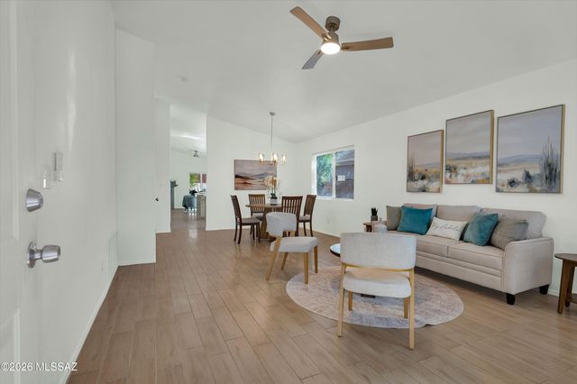5516 W Durham Hills Street, Marana, AZ 85653