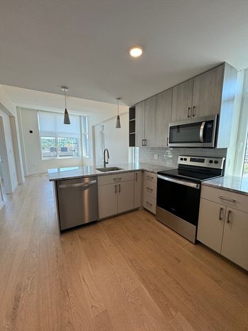 55 Brighton Ave 508, Boston, MA 02134