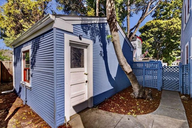 519 Walnut, Santa Cruz, CA 95060