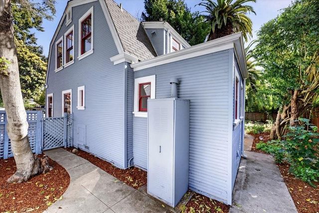 519 Walnut, Santa Cruz, CA 95060