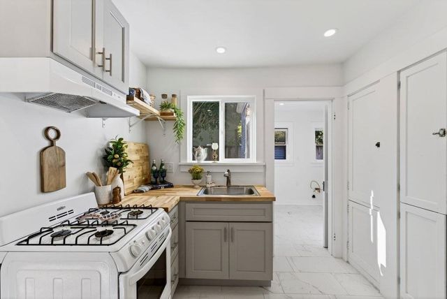 519 Walnut, Santa Cruz, CA 95060