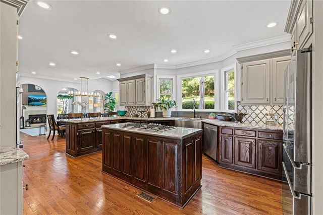 6021 Neely Farm Drive, Peachtree Corners, GA 30092