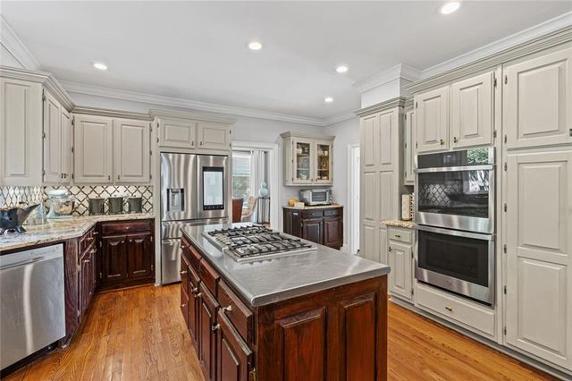 6021 Neely Farm Drive, Peachtree Corners, GA 30092