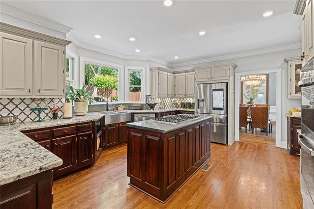 6021 Neely Farm Drive, Peachtree Corners, GA 30092
