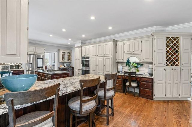 6021 Neely Farm Drive, Peachtree Corners, GA 30092