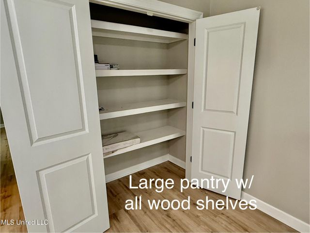 1400 Riverside Drive, Gautier, MS 39553