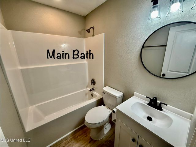 1400 Riverside Drive, Gautier, MS 39553