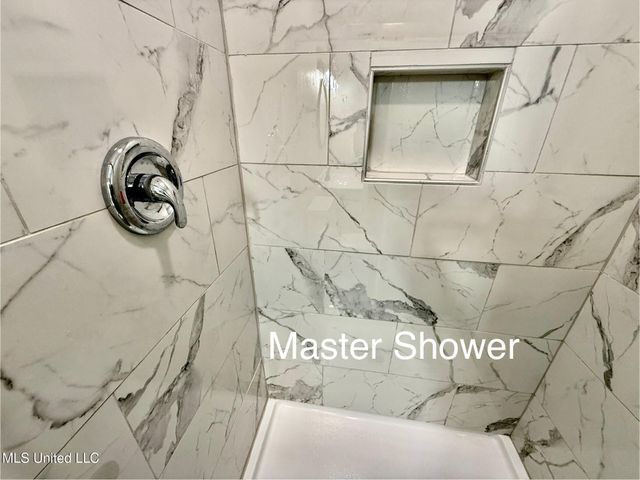 1400 Riverside Drive, Gautier, MS 39553