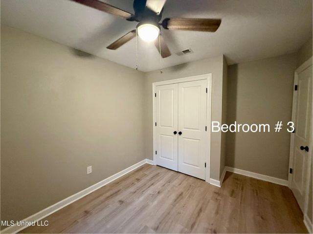 1400 Riverside Drive, Gautier, MS 39553