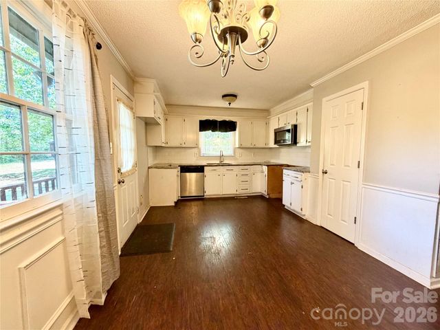 127 Sequoia Drive, Gastonia, NC 28052