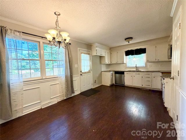 127 Sequoia Drive, Gastonia, NC 28052