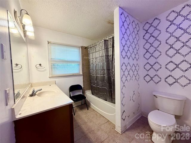 127 Sequoia Drive, Gastonia, NC 28052