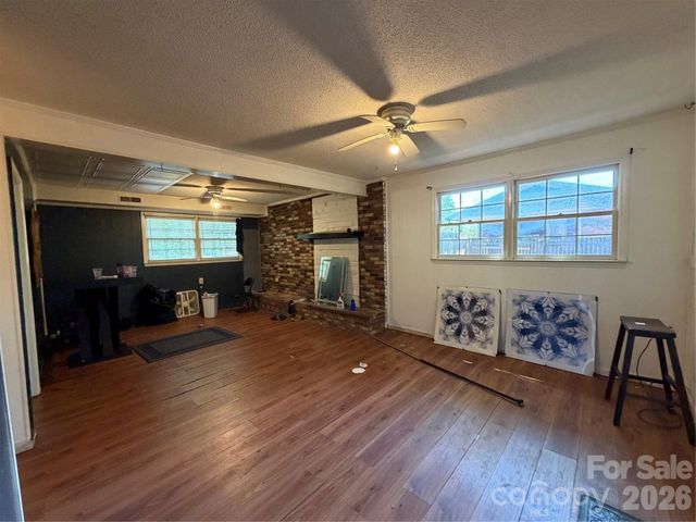 127 Sequoia Drive, Gastonia, NC 28052