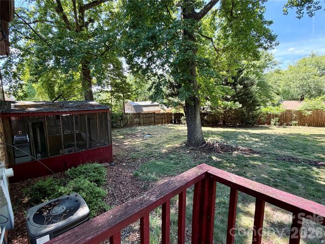 127 Sequoia Drive, Gastonia, NC 28052